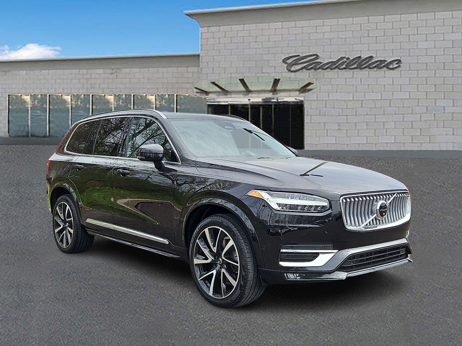 2023 Volvo XC90 Plus