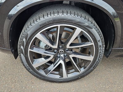 2023 Volvo XC90 Plus