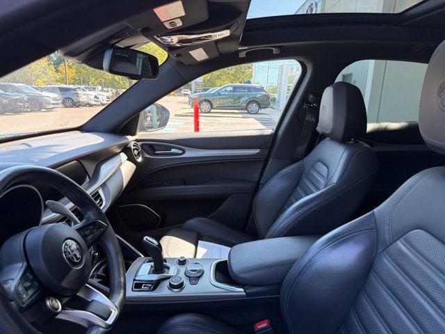 2023 Alfa Romeo Stelvio Veloce