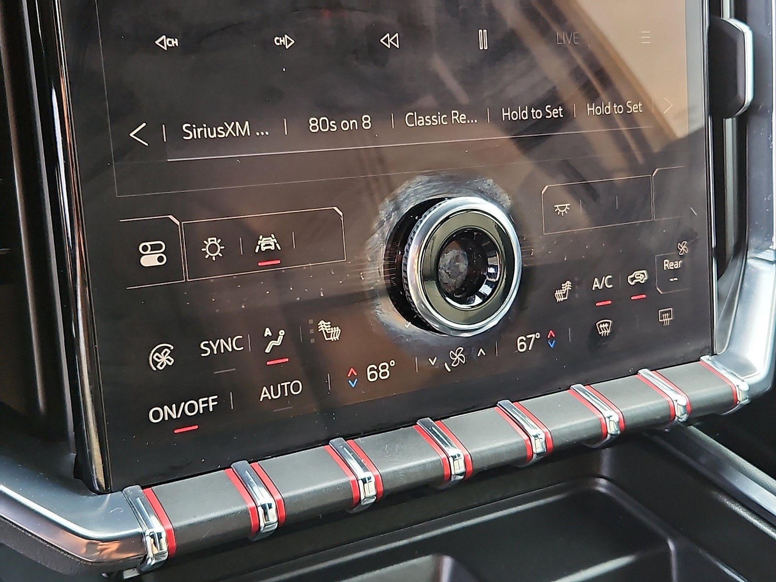 2024 GMC Acadia AT4