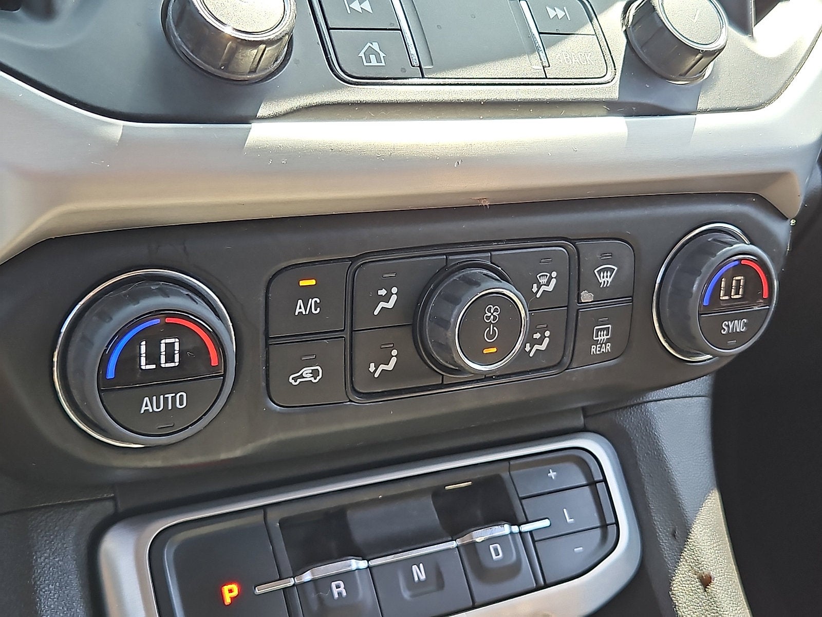 2021 GMC Acadia SLE