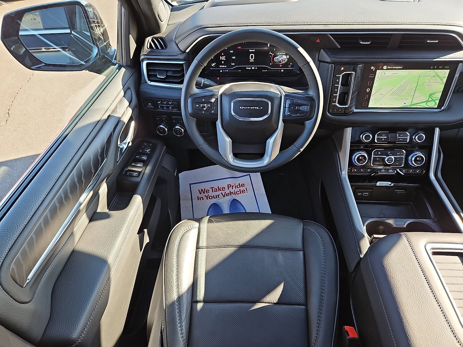 2023 GMC Yukon XL Denali