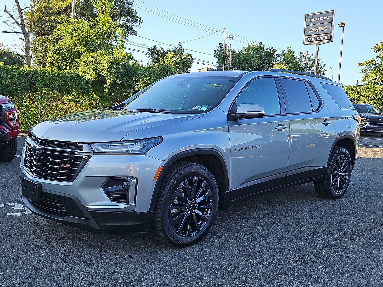 2023 Chevrolet Traverse RS