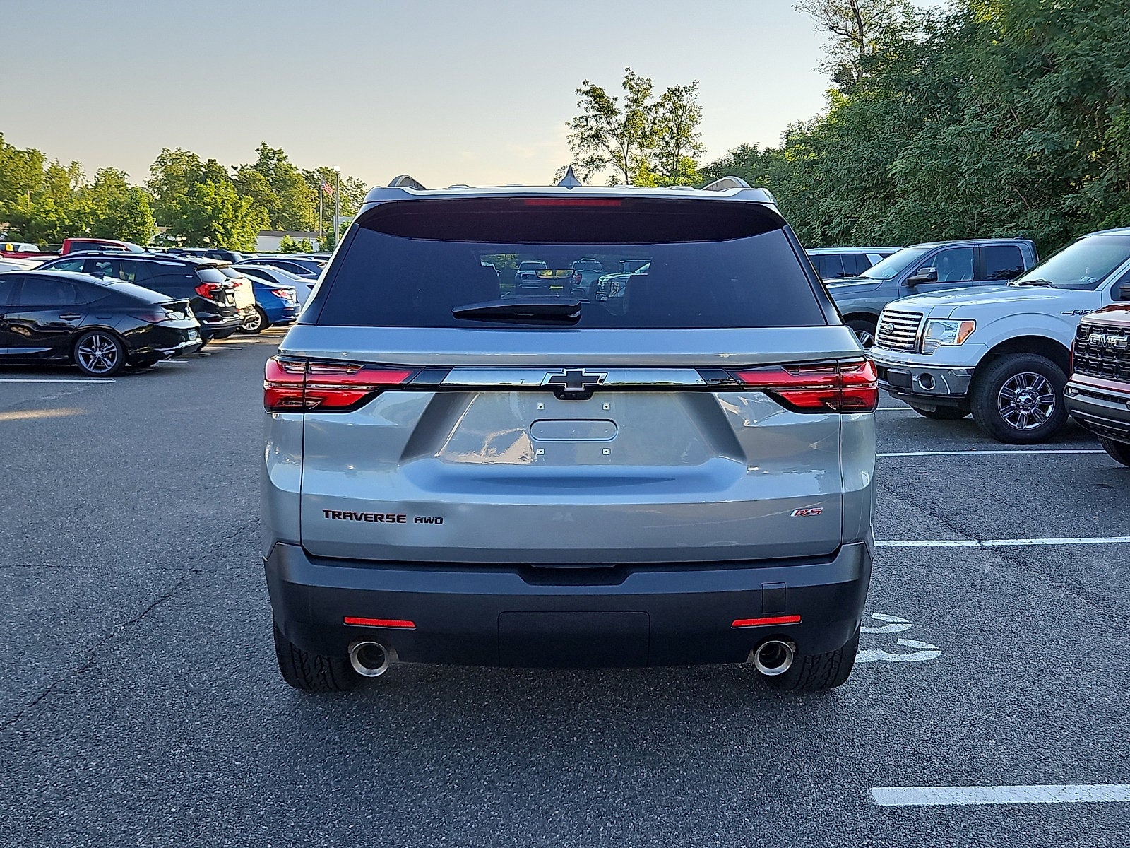 2023 Chevrolet Traverse RS