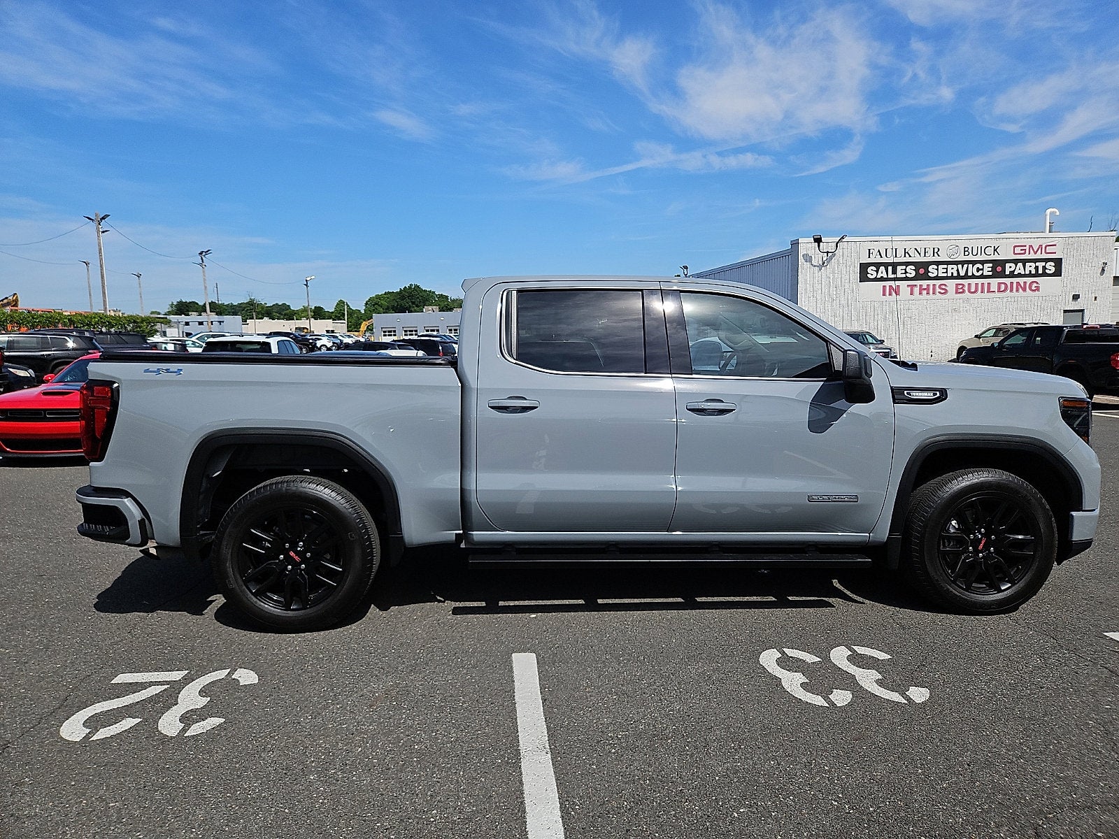 2024 GMC Sierra 1500 Elevation