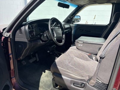 2001 Dodge Ram 1500 Base