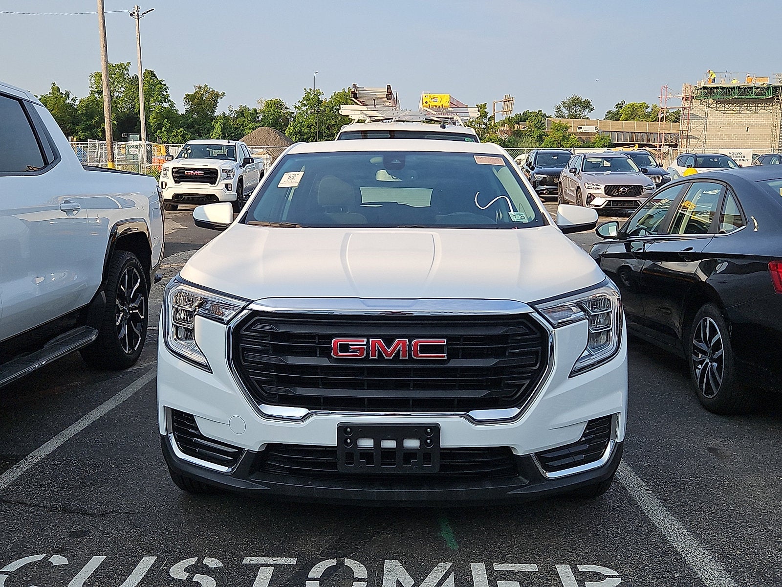 2024 GMC Terrain SLE