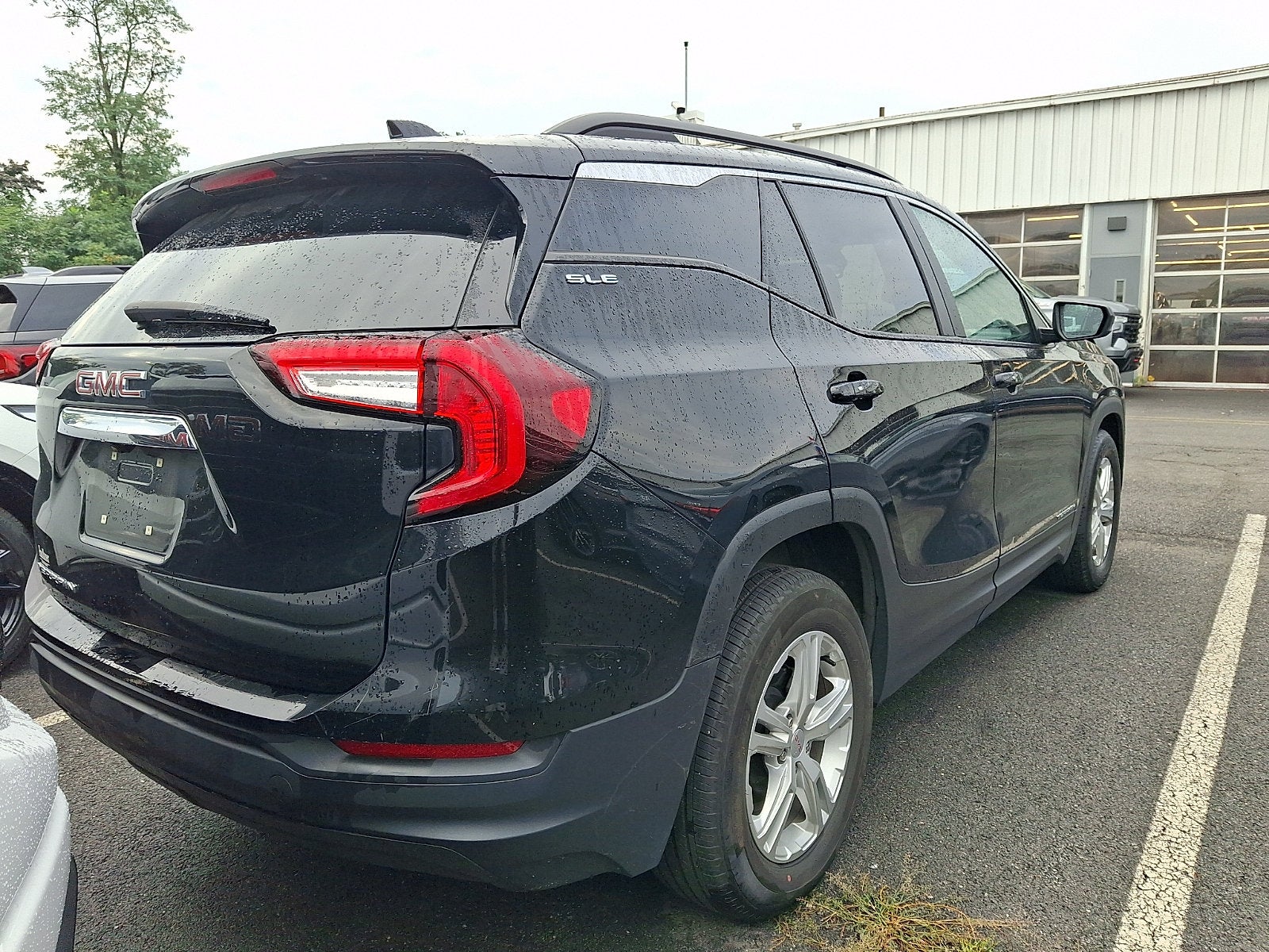 2024 GMC Terrain SLE