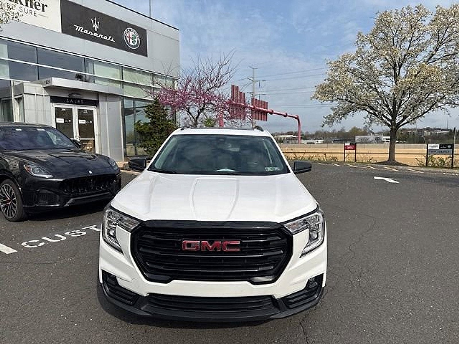 2023 GMC Terrain SLT