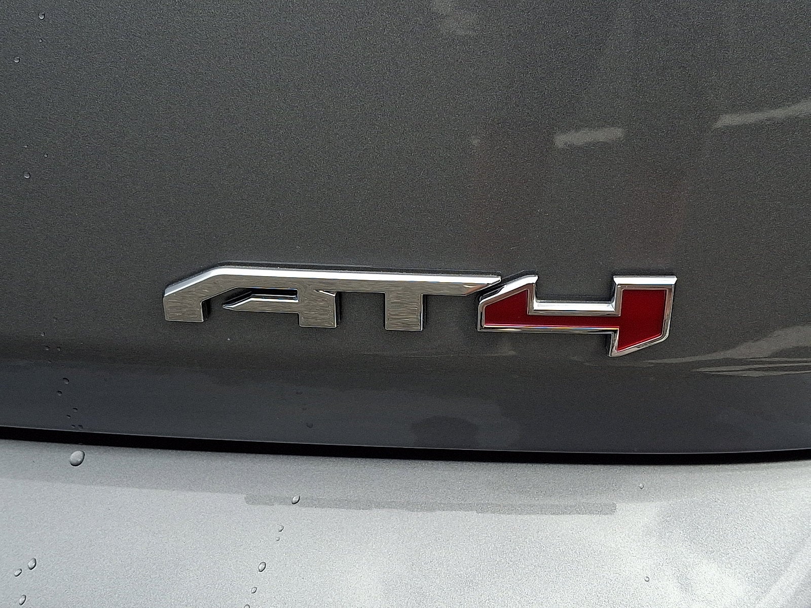 2024 GMC Terrain AT4