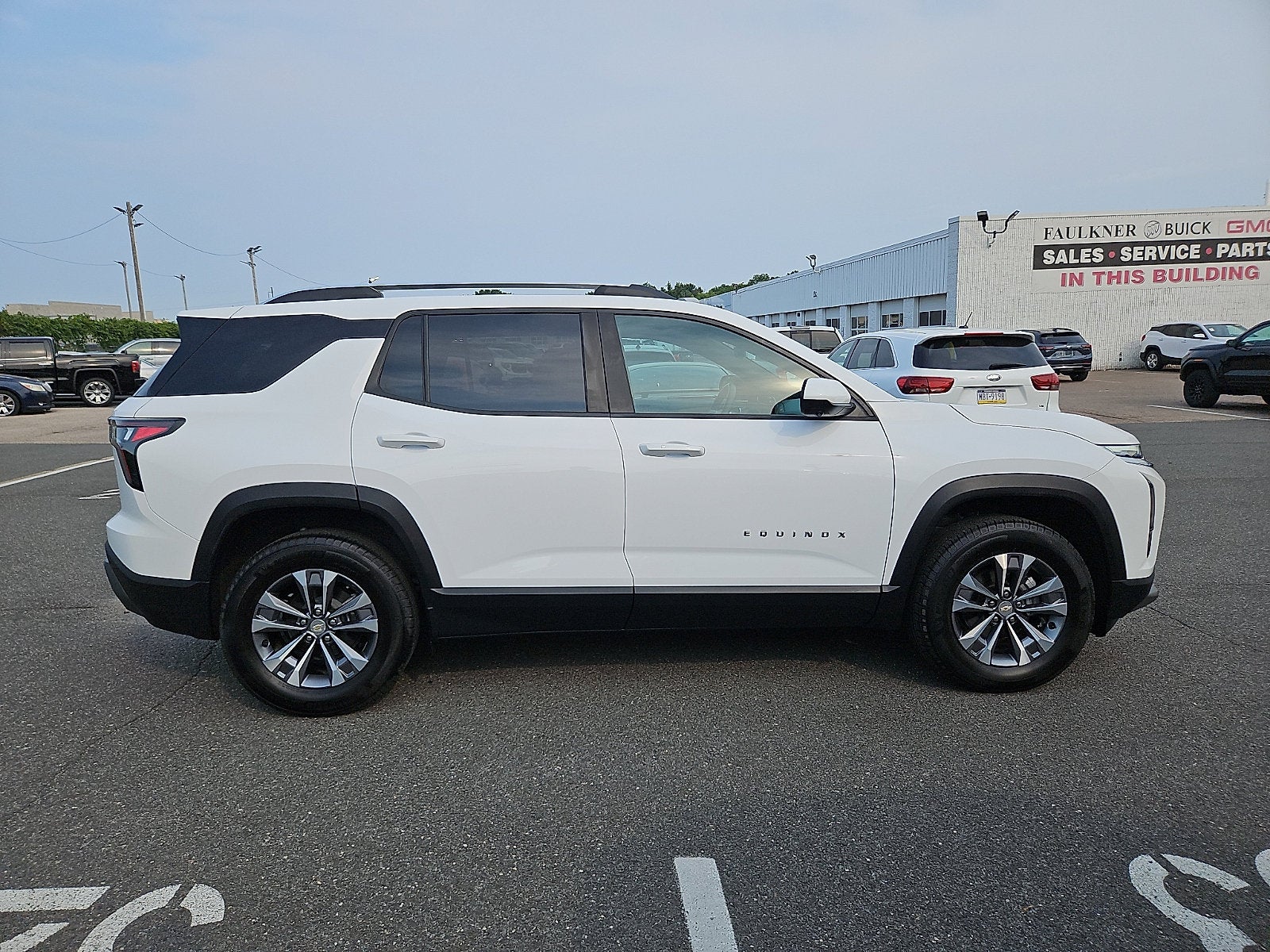 2025 Chevrolet Equinox LT