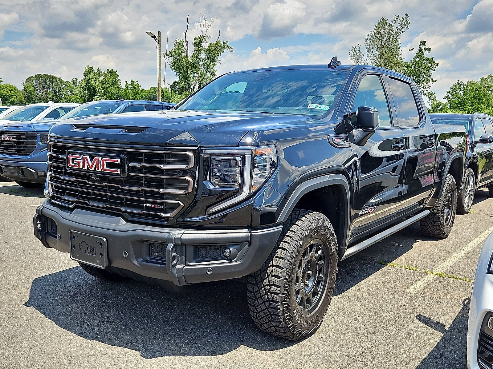 2023 GMC Sierra 1500 AT4X