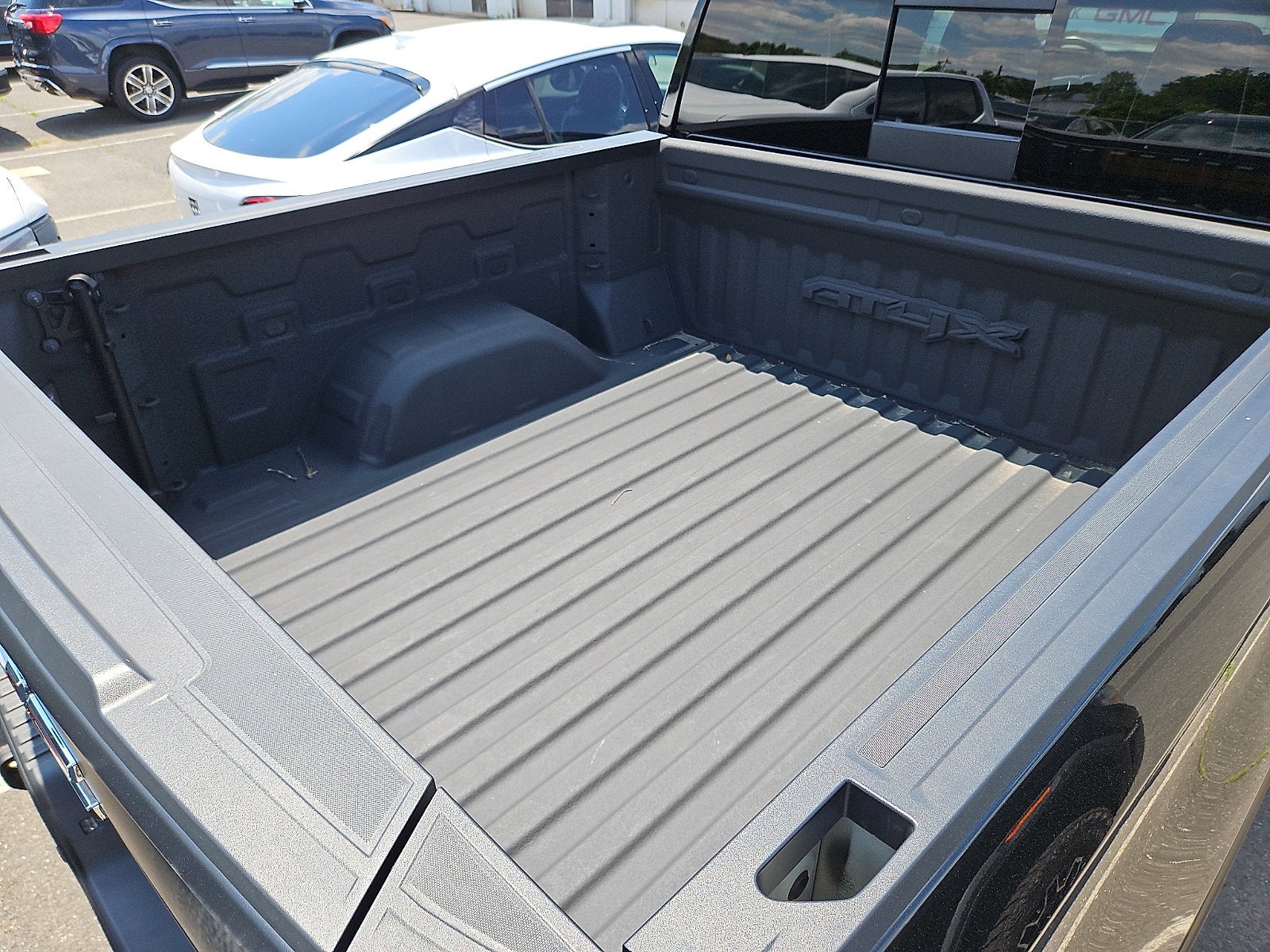 2023 GMC Sierra 1500 AT4X