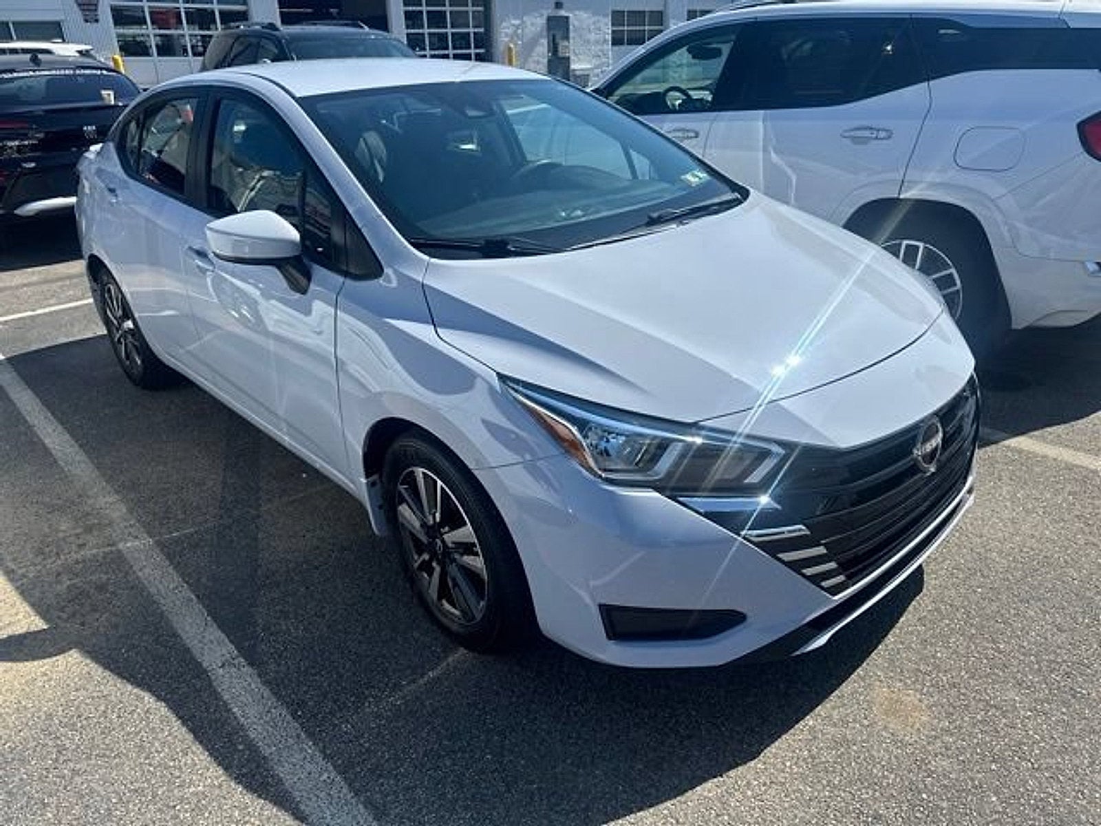 2024 Nissan Versa 1.6 SV