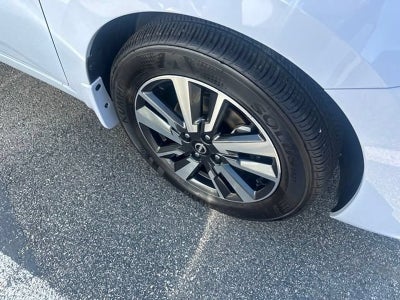 2024 Nissan Versa 1.6 SV