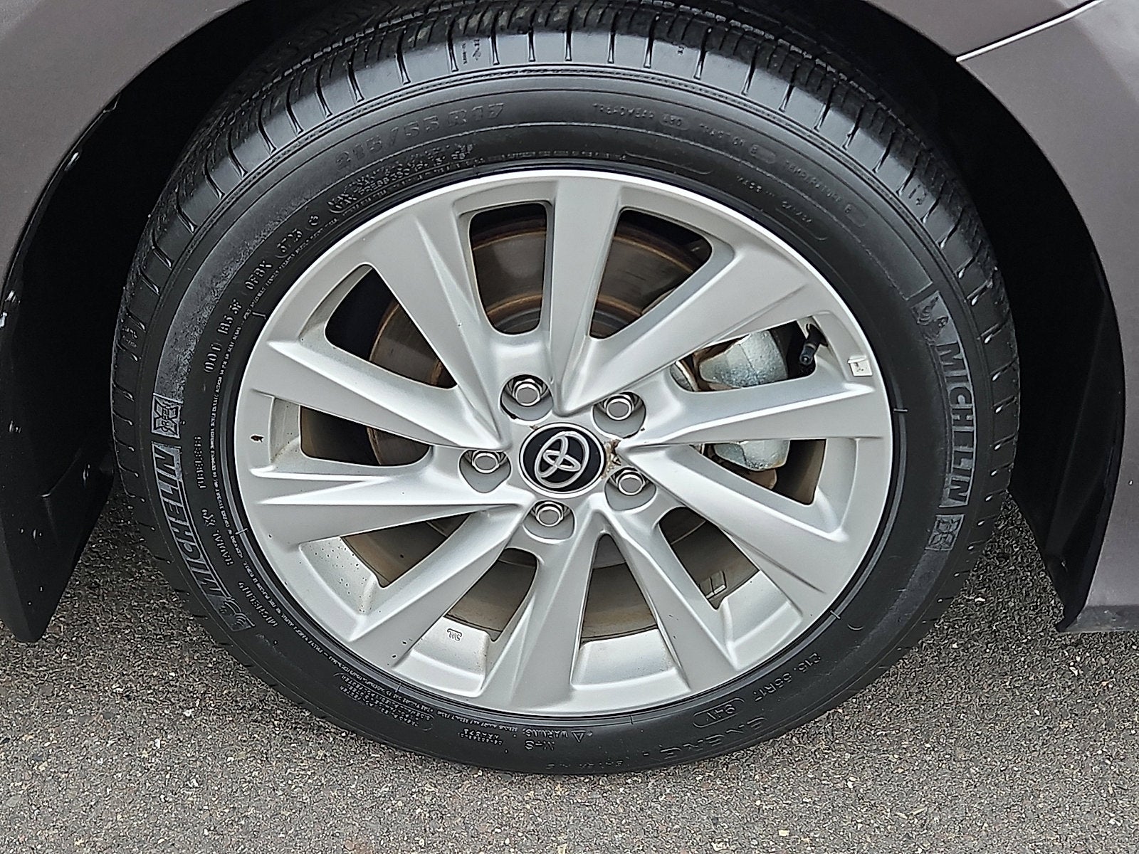 2024 Toyota Camry LE