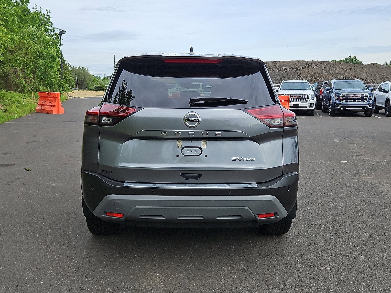 2021 Nissan Rogue SV