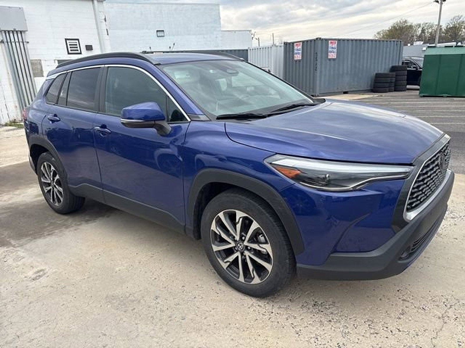 2023 Toyota Corolla Cross XLE