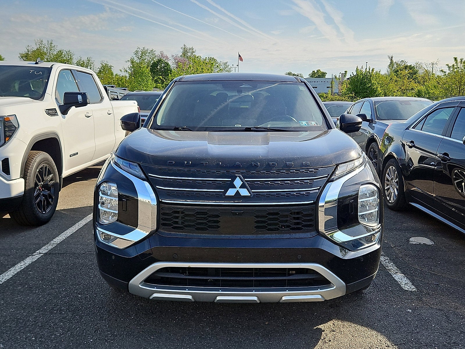 2022 Mitsubishi Outlander SE