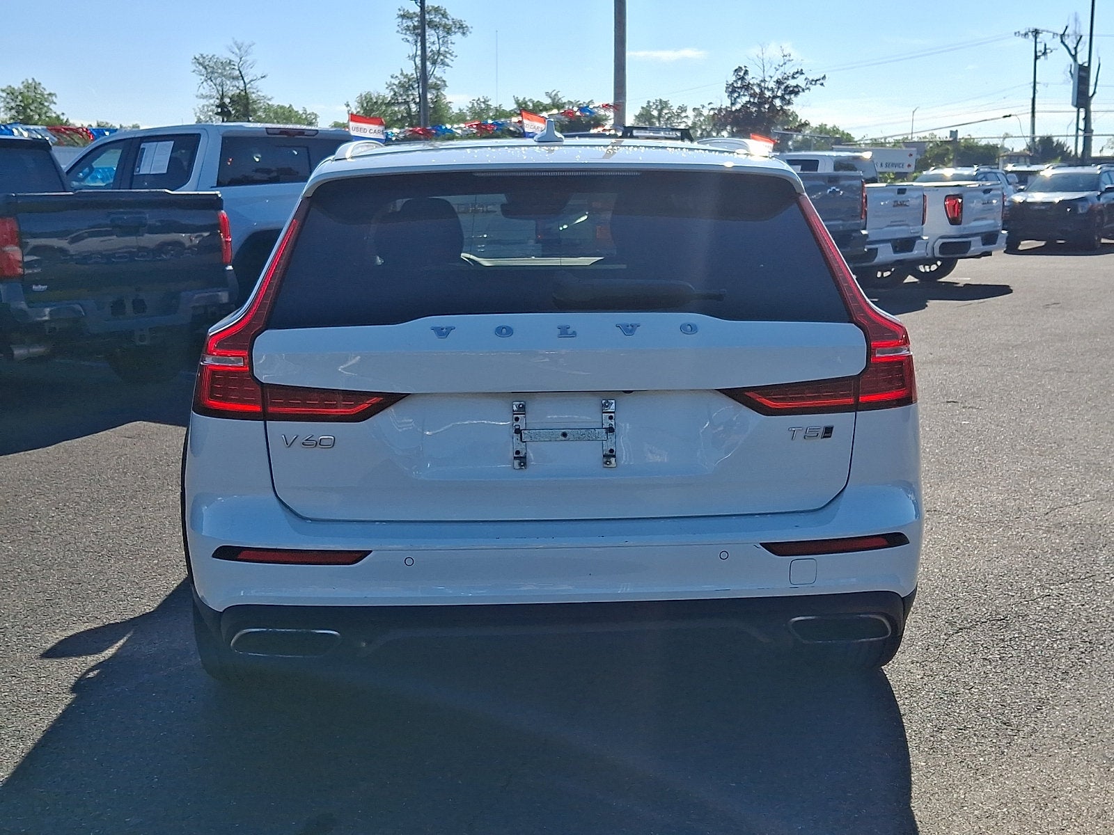 2020 Volvo V60 Cross Country T5