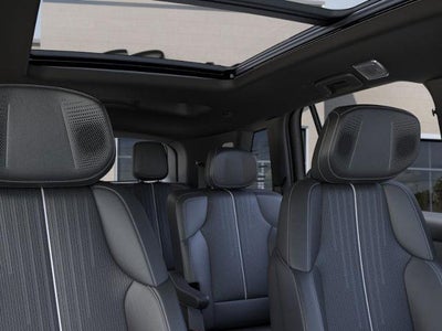 2026 Cadillac VISTIQ AWD 4dr Luxury