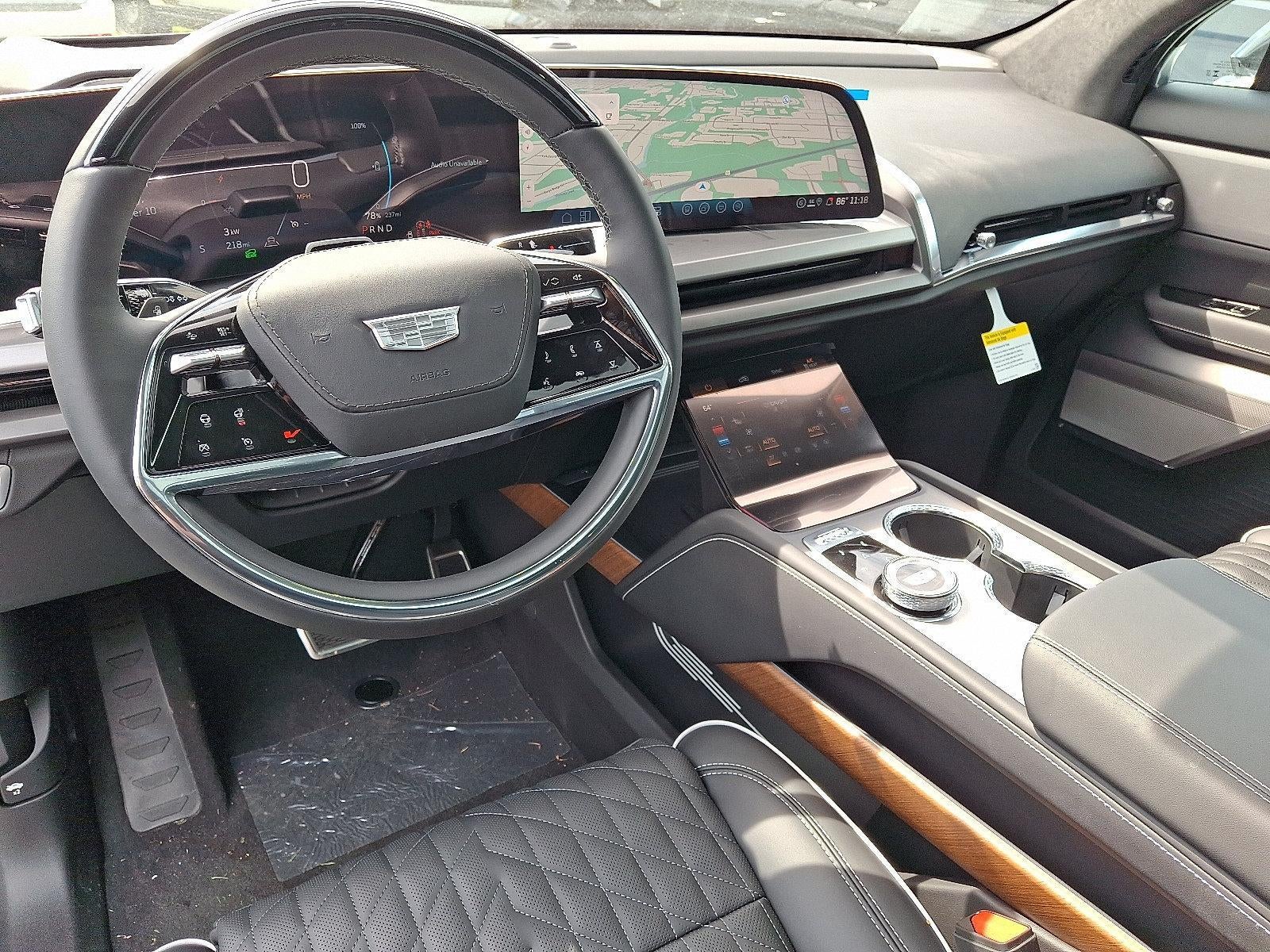 2027 Cadillac VISTIQ AWD 4dr Premium Luxury