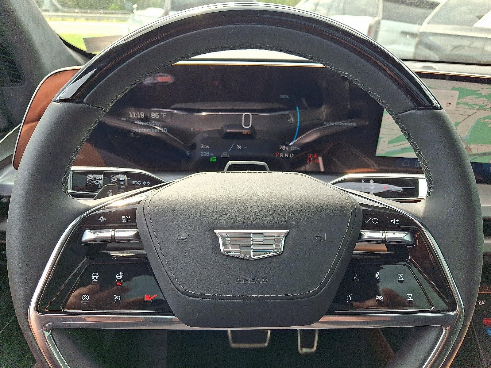 2027 Cadillac VISTIQ AWD 4dr Premium Luxury
