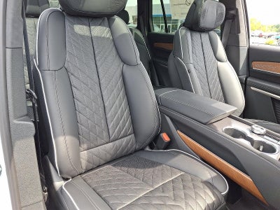 2027 Cadillac VISTIQ AWD 4dr Premium Luxury