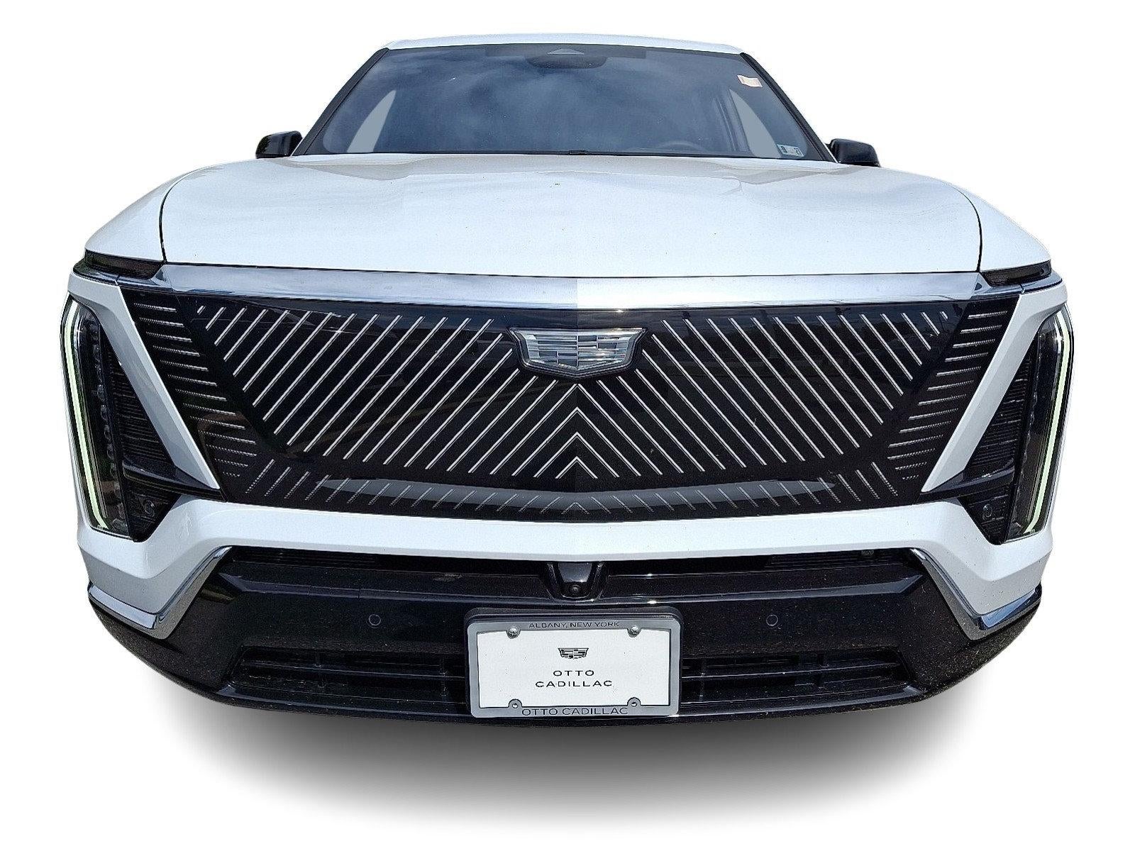2027 Cadillac VISTIQ AWD 4dr Premium Luxury