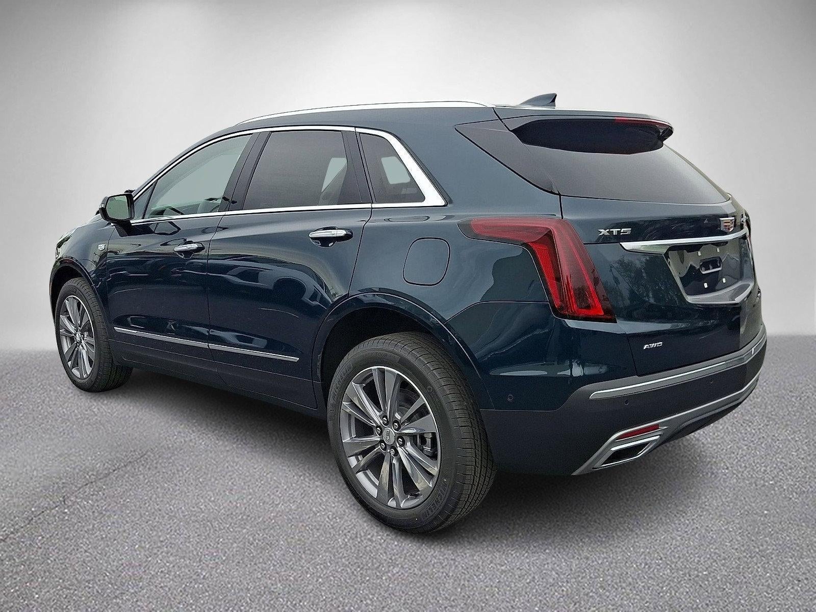 2026 Cadillac XT5 AWD 4dr Premium Luxury