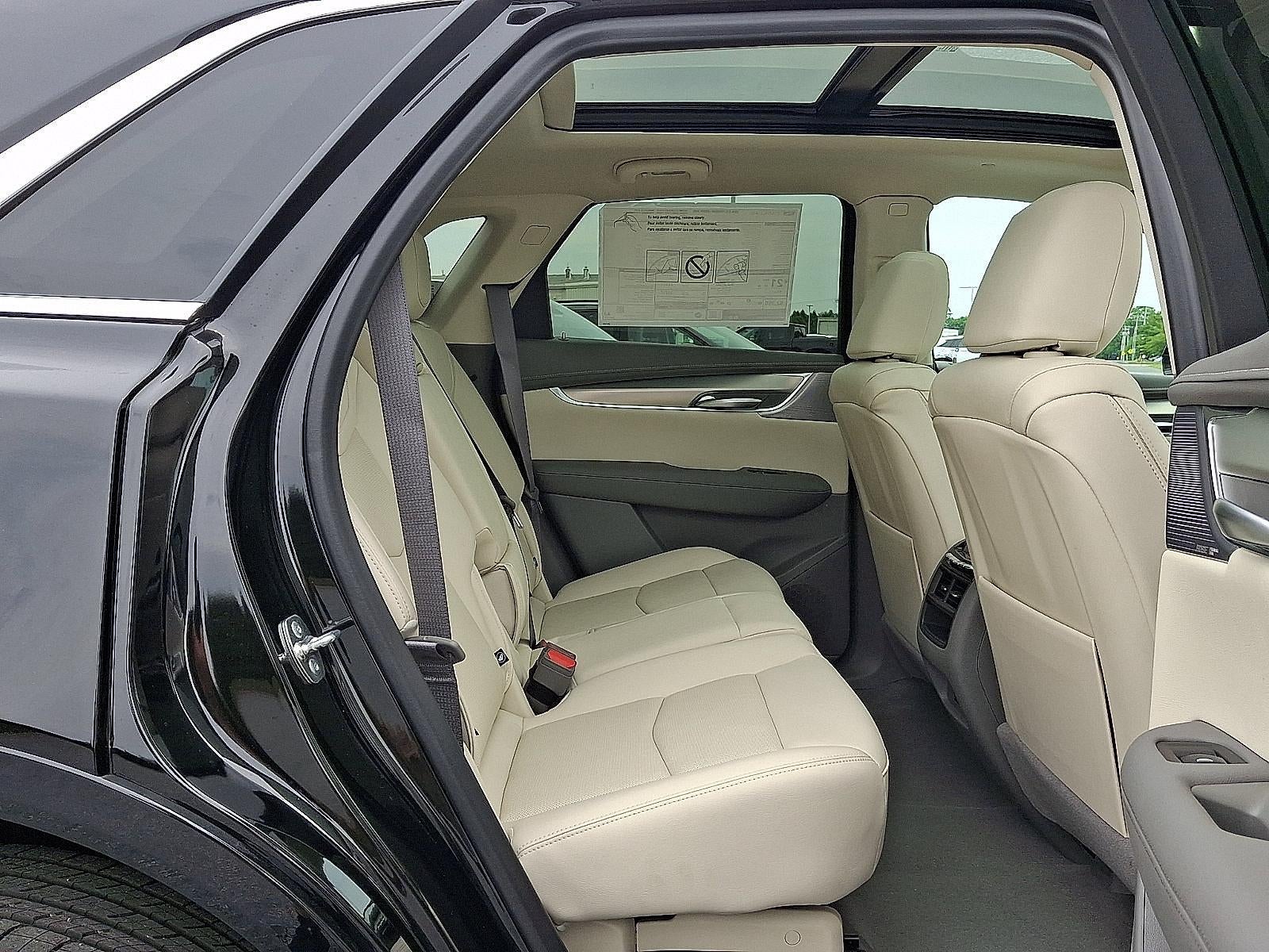 2026 Cadillac XT5 AWD 4dr Premium Luxury