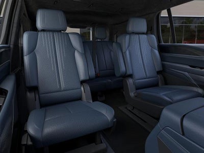 2025 Cadillac ESCALADE IQ AWD Luxury 2