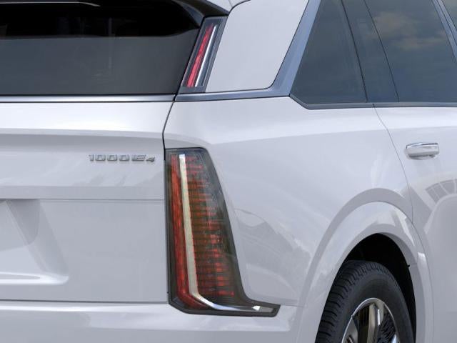 2025 Cadillac ESCALADE IQ AWD Luxury 2