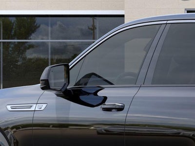 2025 Cadillac ESCALADE IQ AWD Luxury 2