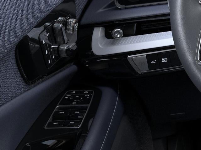 2026 Cadillac OPTIQ 4dr Premium Luxury