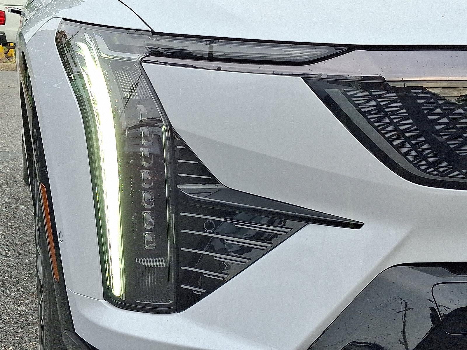 2027 Cadillac OPTIQ 4dr Sport