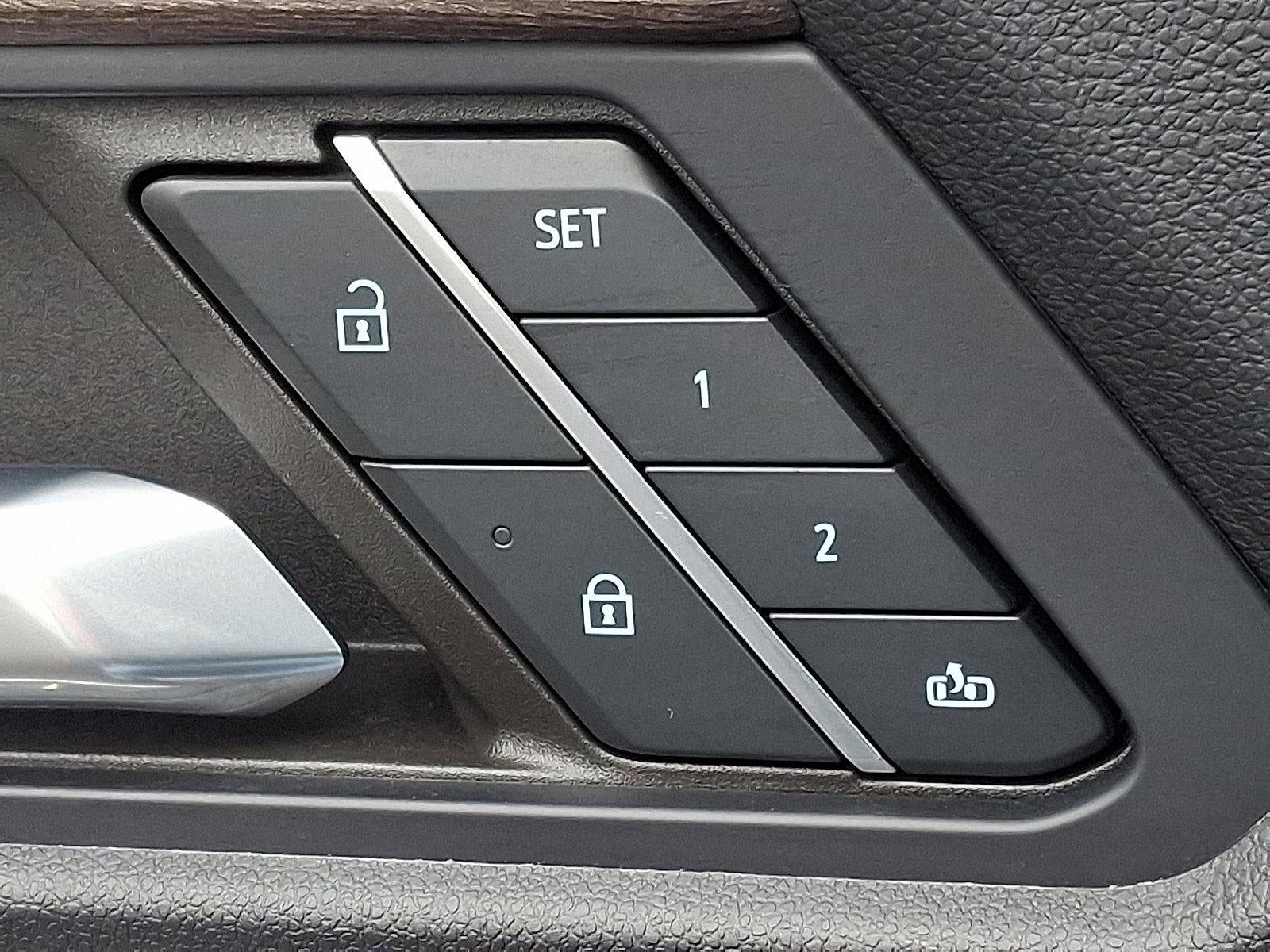 2024 GMC Acadia AWD Denali