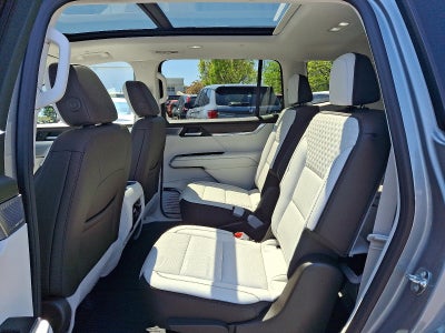 2025 GMC Acadia AWD Denali