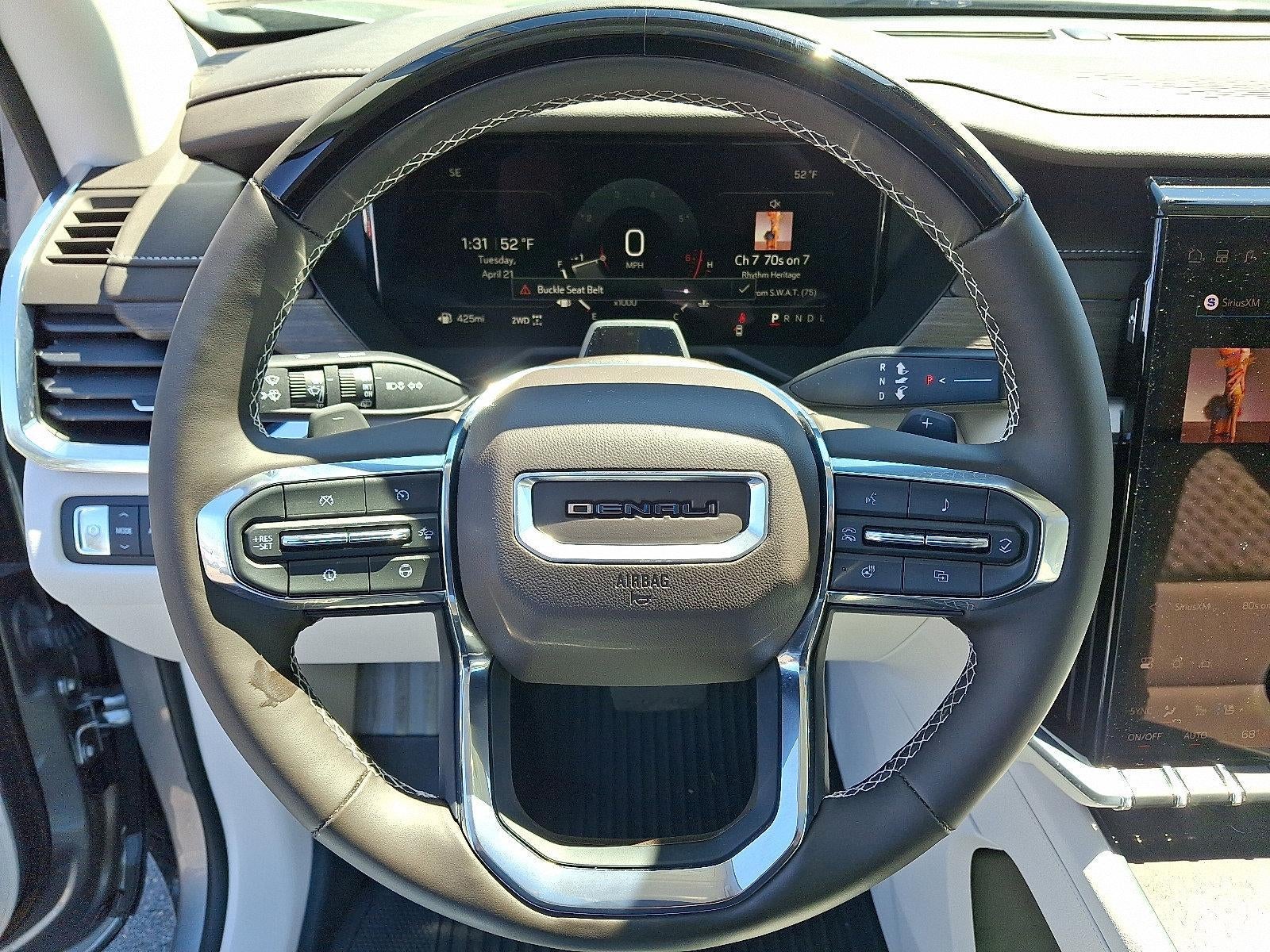 2025 GMC Acadia AWD Denali