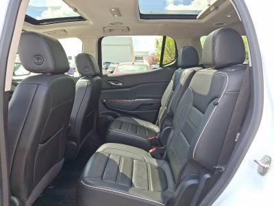 2022 GMC Acadia AWD Denali