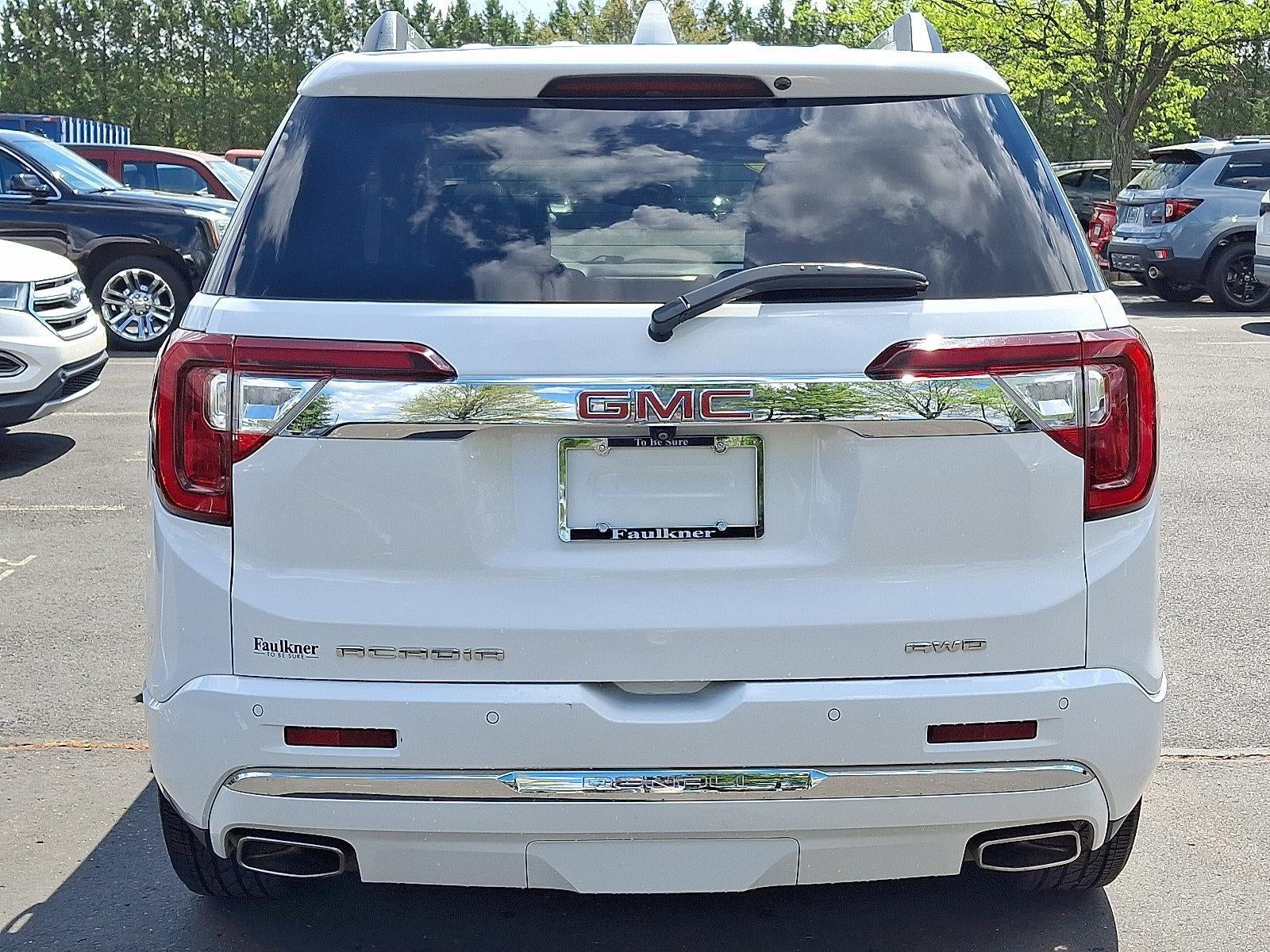 2022 GMC Acadia AWD Denali