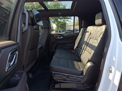 2021 Chevrolet Suburban 4WD RST