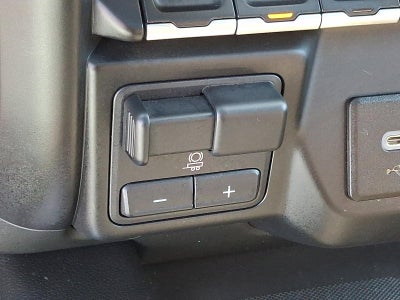 2022 GMC Sierra 1500 Limited Crew Cab Short Box 4-Wheel Drive AT4