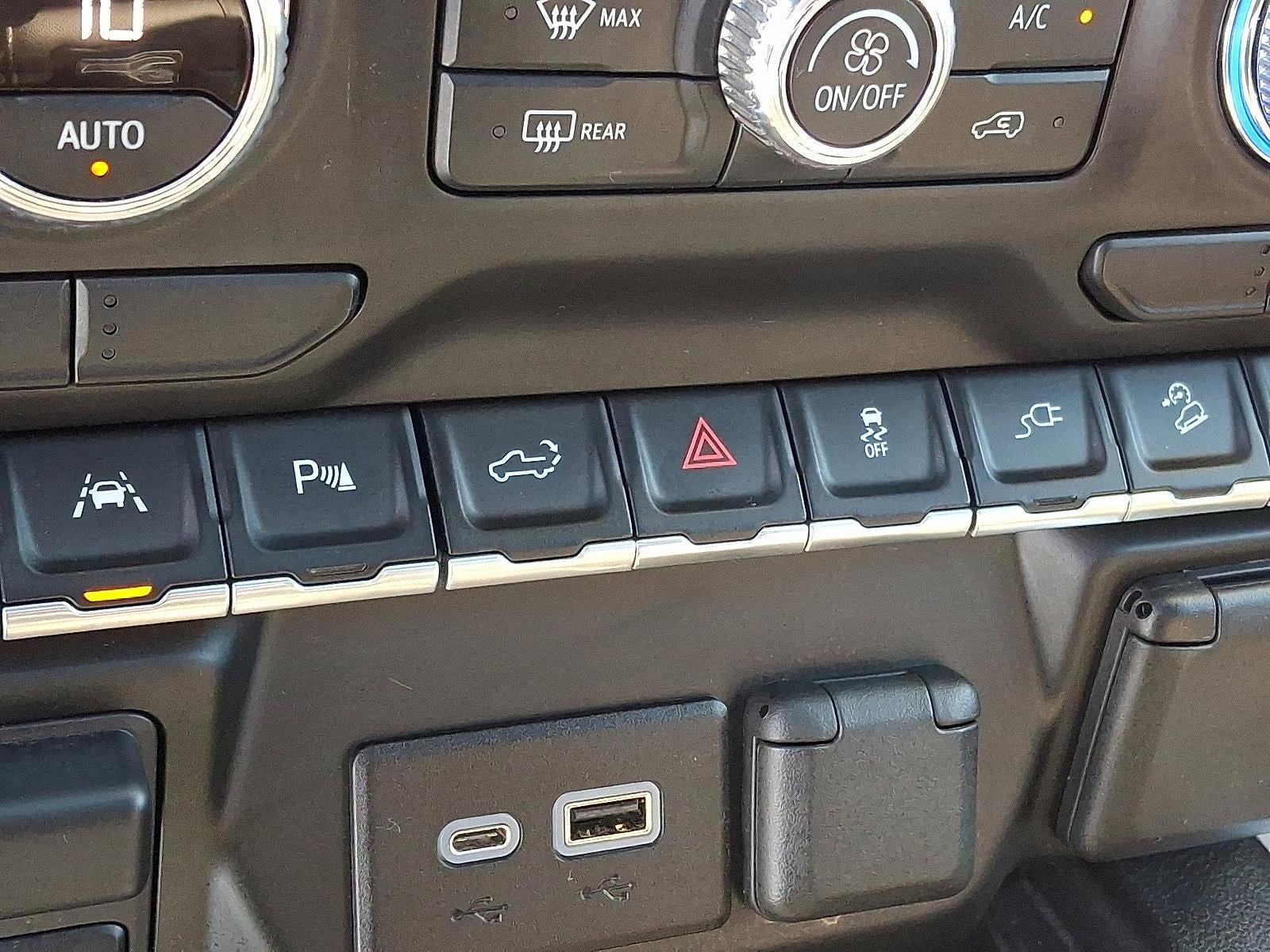 2022 GMC Sierra 1500 Limited Crew Cab Short Box 4-Wheel Drive AT4