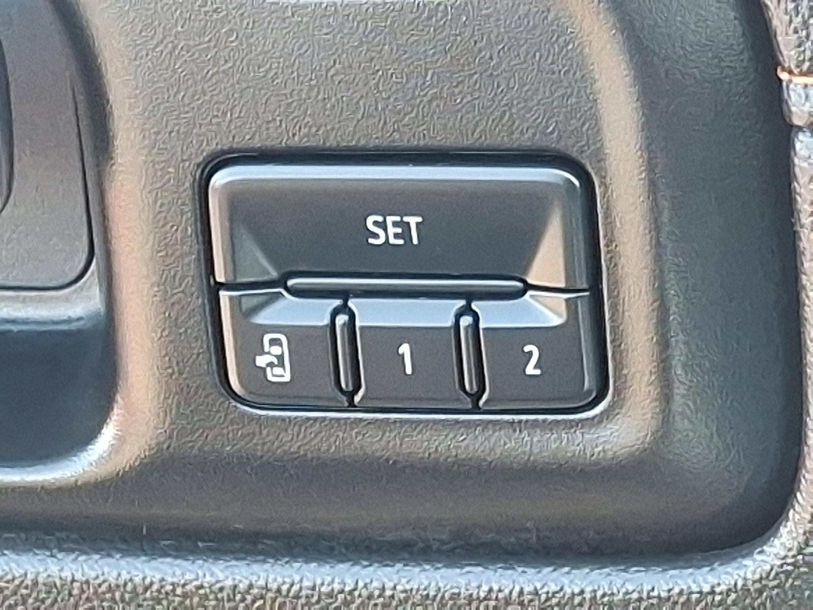 2022 GMC Sierra 1500 Limited Crew Cab Short Box 4-Wheel Drive AT4