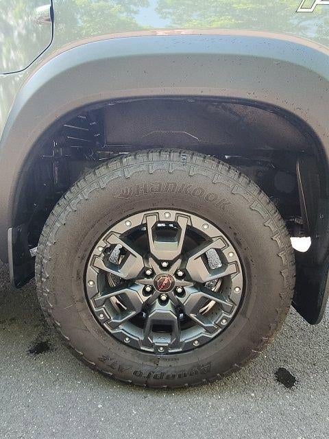 2024 Nissan Frontier Crew Cab 4x4 PRO-4X