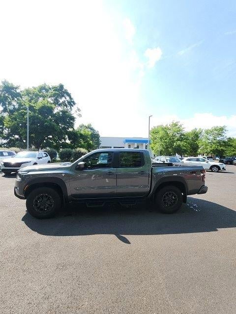 2024 Nissan Frontier Crew Cab 4x4 PRO-4X