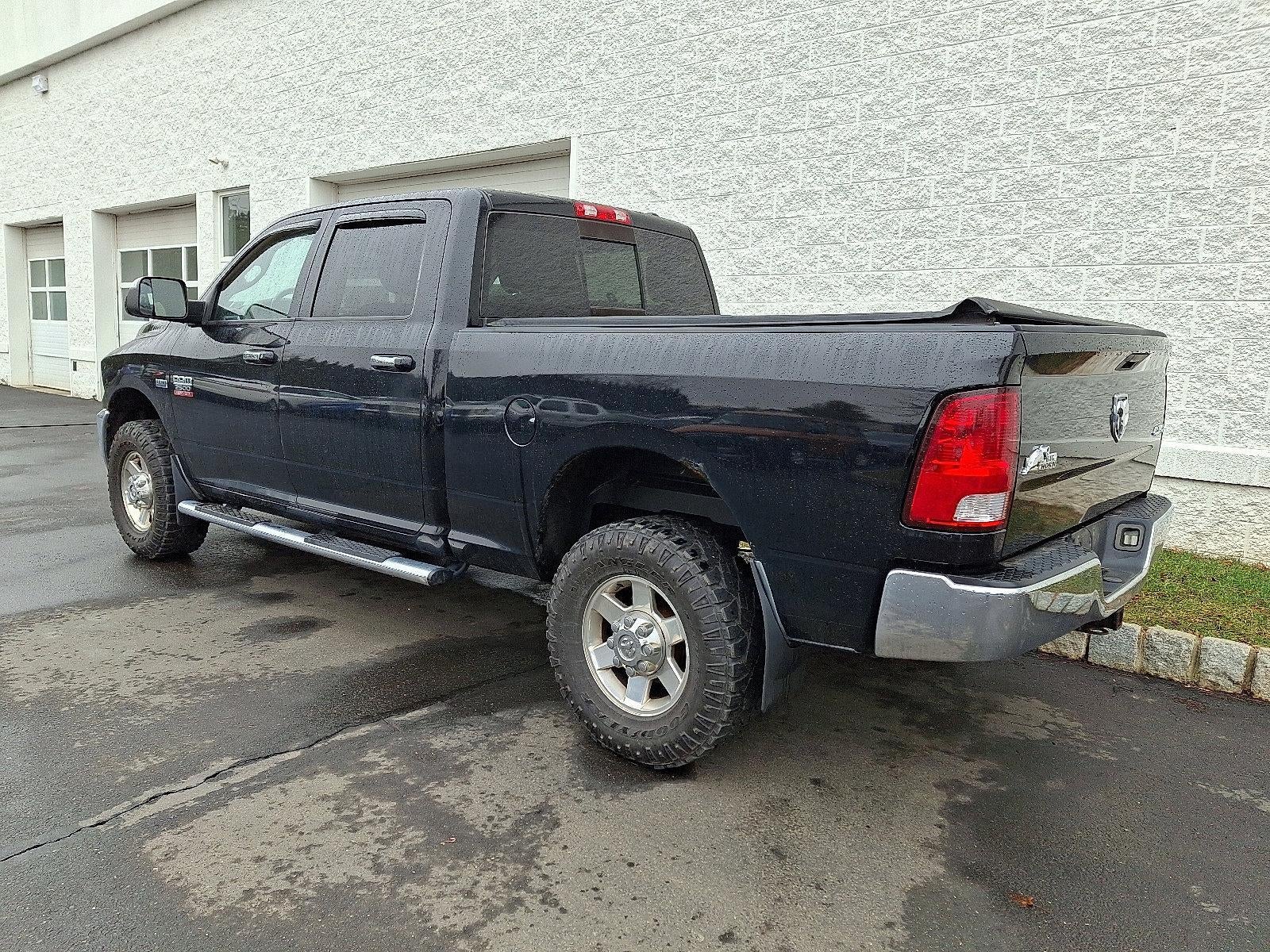2012 RAM 2500 4WD Crew Cab 6.4 Ft Box Big Horn