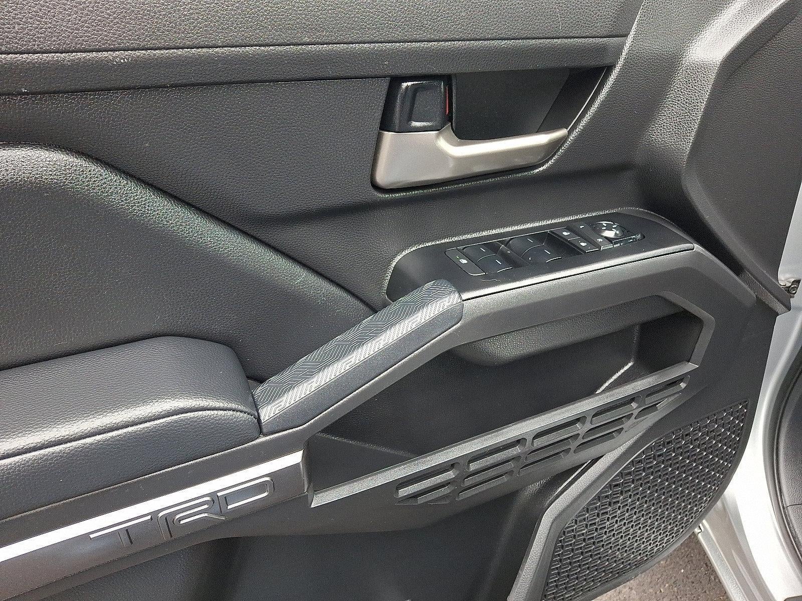 2025 Toyota Tacoma 4WD 4WD SR Double Cab 5' Bed MT (Natl)