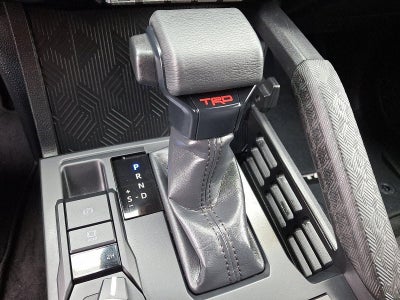 2025 Toyota Tacoma 4WD 4WD SR Double Cab 5' Bed MT (Natl)